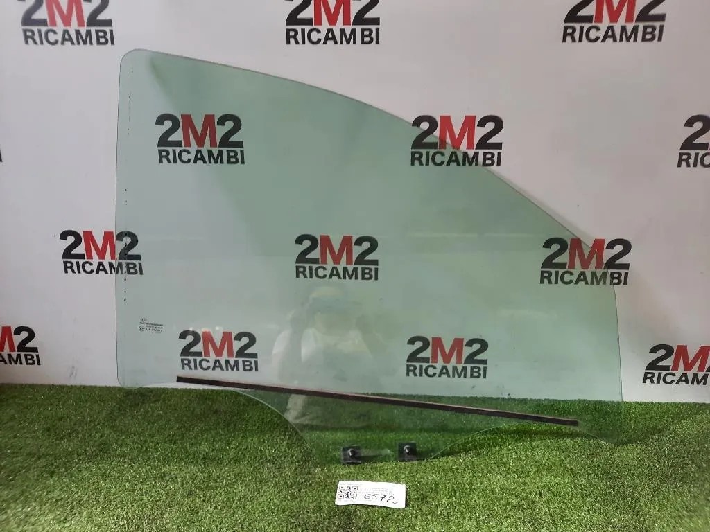 Cristallo Scendente Porta ANT DX 803004351R Dacia Dokker 2013