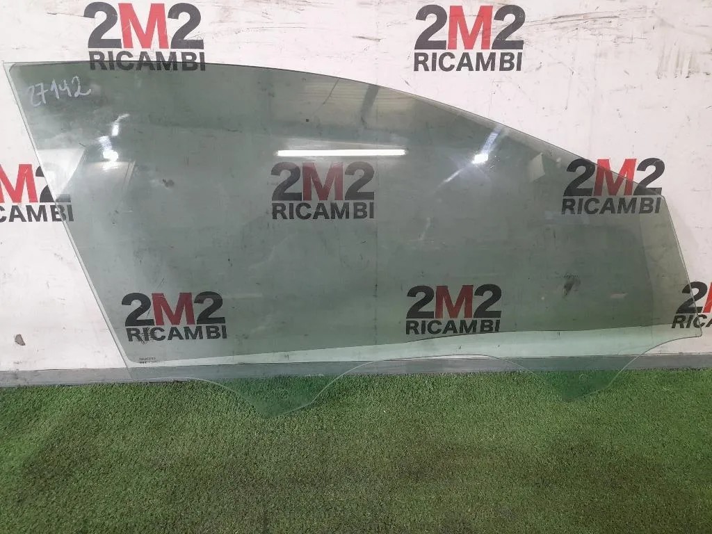 Cristallo Scendente Porta ANT DX  Volkswagen GOLF VII 2017