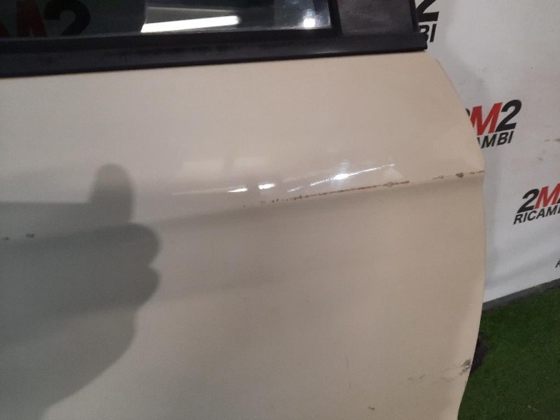 Porta POST DX 770042K510 Kia SOUL I 2011