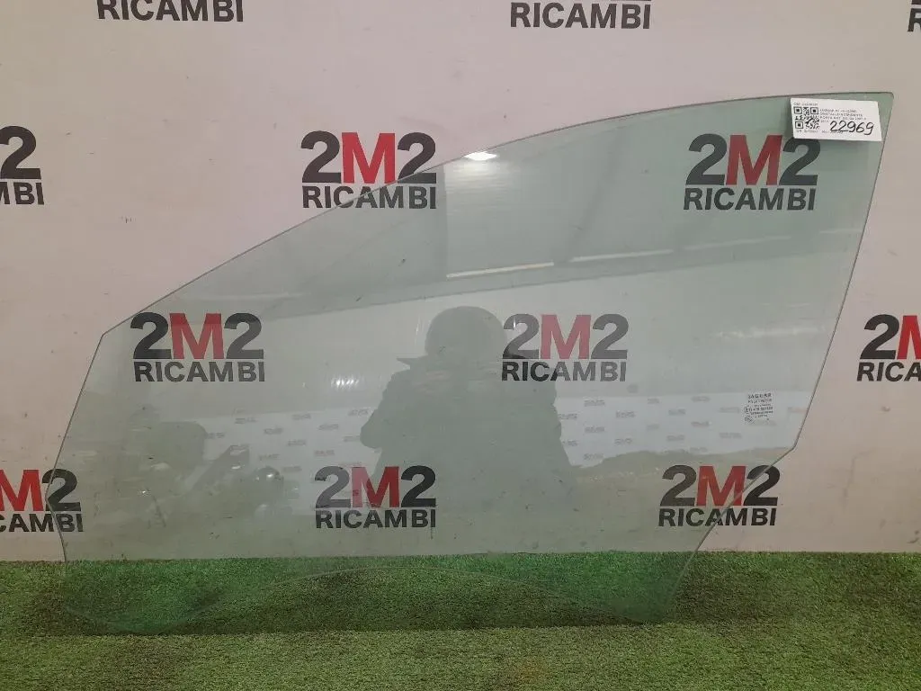 Cristallo Scendente Porta ANT SX C2Z28397 Jaguar XF I 2008