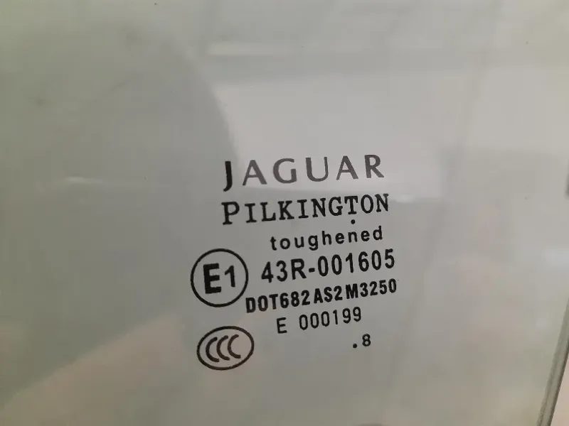 Cristallo Scendente Porta ANT SX C2Z28397 Jaguar XF I 2008