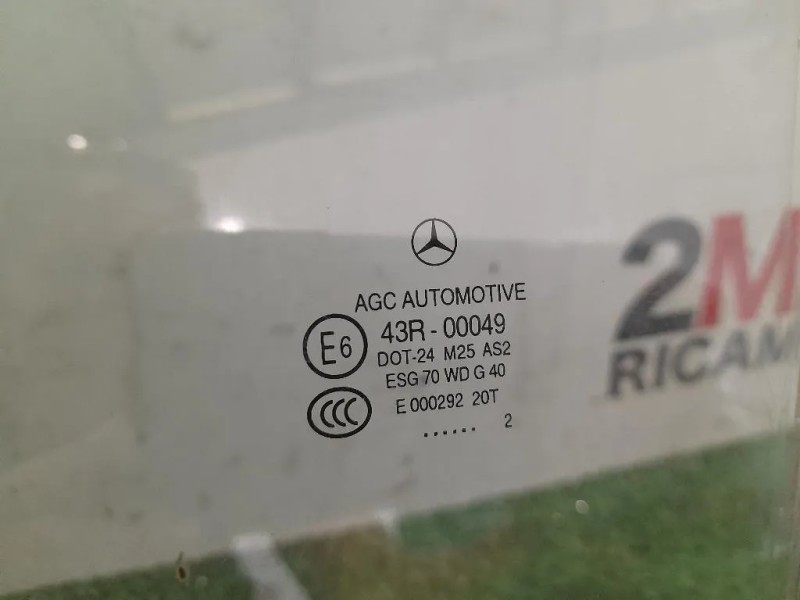 Cristallo Scendente Porta ANT SX A2467250500 Mercedes Classe B W246 2012