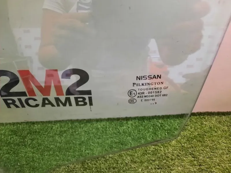 Cristallo Scendente Porta ANT SX 80301JD000 Nissan Qashqai I 2007