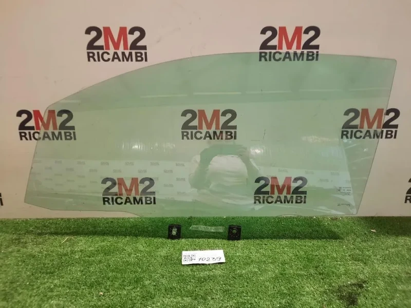 Cristallo Scendente Porta ANT SX 681120H030 Toyota AYGO II 2018