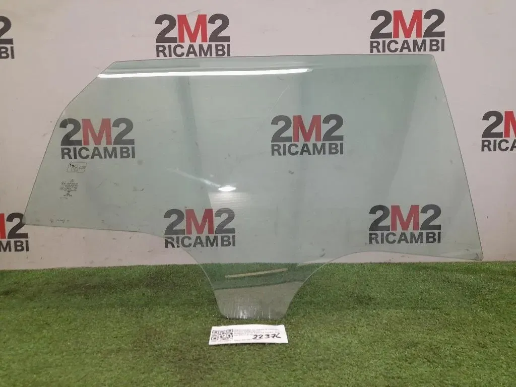 Cristallo Scendente Porta POST DX A2467350400 Mercedes Classe B W246 2012