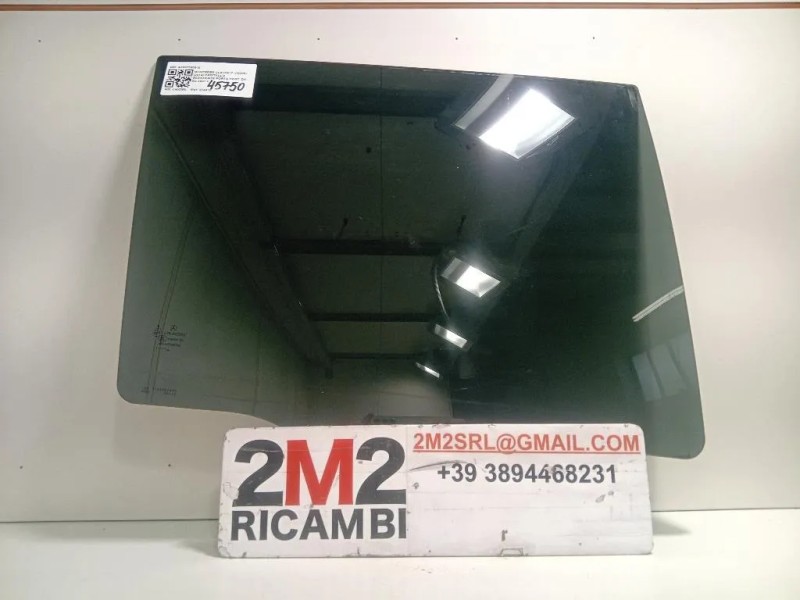 Cristallo Scendente Porta POST DX A2057350810 Mercedes Classe C W205 2014