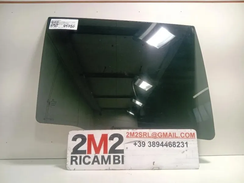 Cristallo Scendente Porta POST DX A2057350810 Mercedes Classe C W205 2014