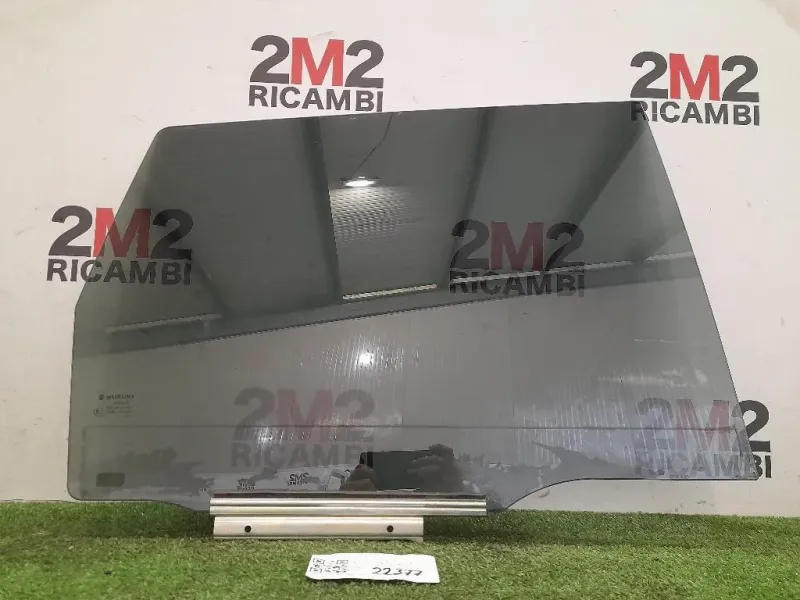 Cristallo Scendente Porta POST DX 8454154P10000 Suzuki Vitara II 2015