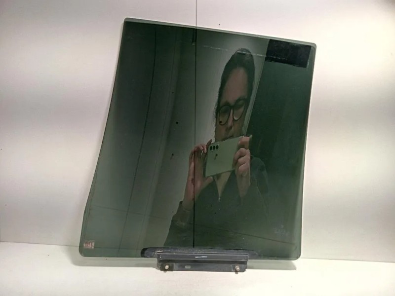 Cristallo Scendente Porta POST SX K55394311AB Jeep Grand Cherokee III 2005