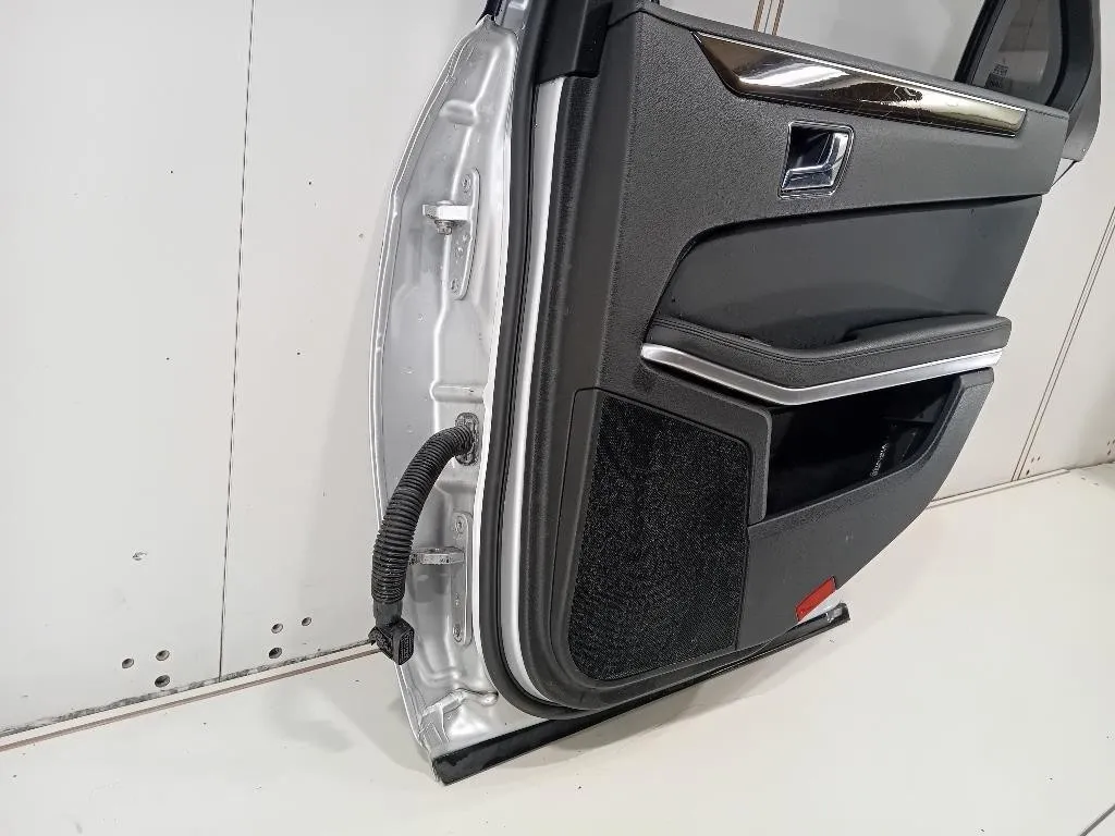 Porta POST DX A2127300205 Mercedes Classe E W212 2009