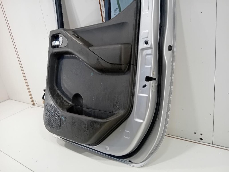 Porta POST DX 82100EB30J Nissan Navara 2005