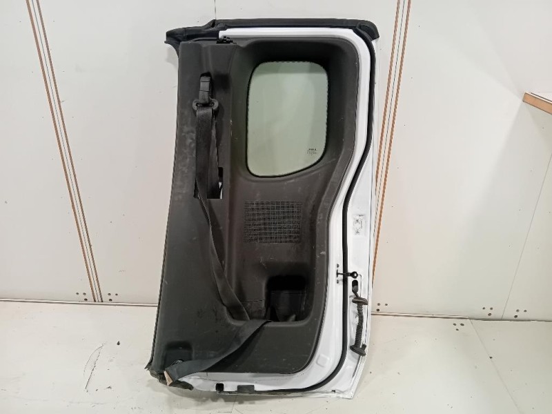 Porta POST DX 82100EB30J Nissan Navara 2010