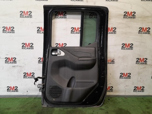 Porta POST DX NP300 Nissan Navara 2010