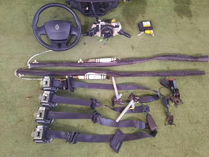 Cruscotto 681007196R Renault Mégane III 2012