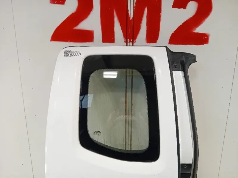Porta POST DX 82100ZL40B Nissan Navara 2010