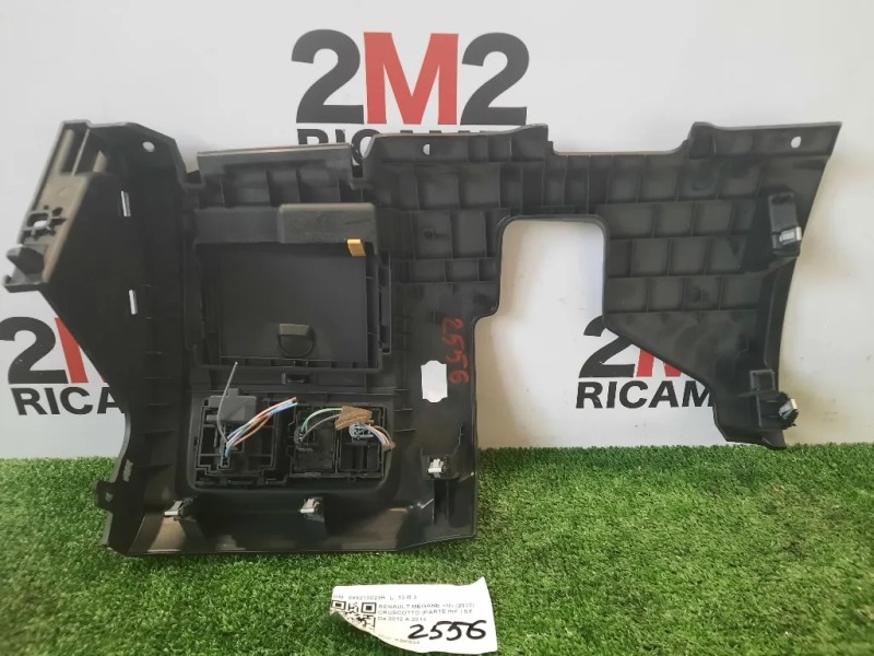 Cruscotto Parte INF SX 689210023R Renault Mégane III 2012