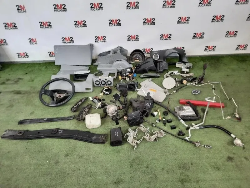 Cruscotto Parte SUP 682004A00F Nissan PIXO 2009