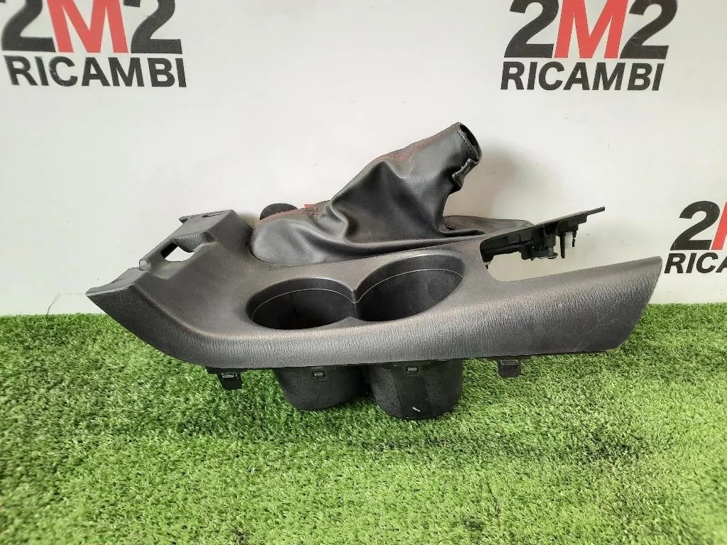 Cuffia DI Rivestimento LEVA Freno A MANO RIVESTIMENTO LEVA FRENO MANO Mazda 3 III 2016