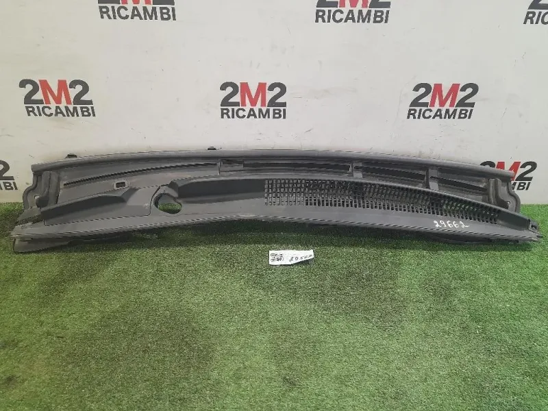 Cunetta Acqua Sottoparabrezza 557810D400 Toyota Yaris IV 2012