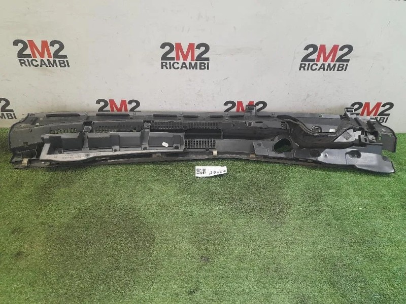 Cunetta Acqua Sottoparabrezza 557810D400 Toyota Yaris IV 2012