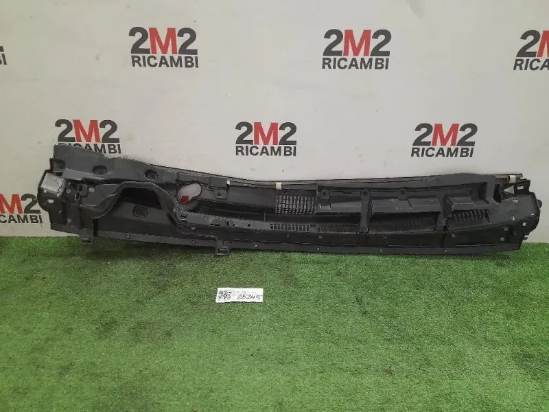 Cunetta Acqua Sottoparabrezza 557810D400 Toyota Yaris IV 2014