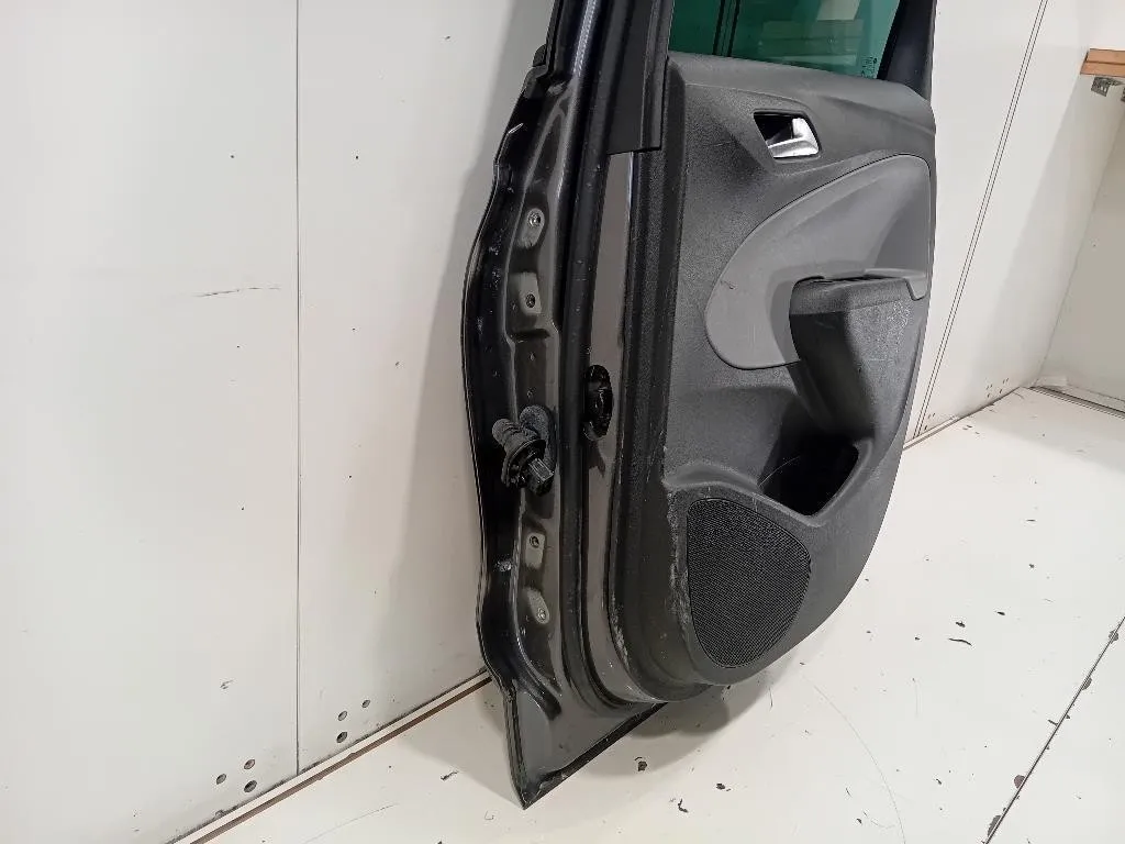 Porta POST DX 39127312 Opel Crossland X 2017