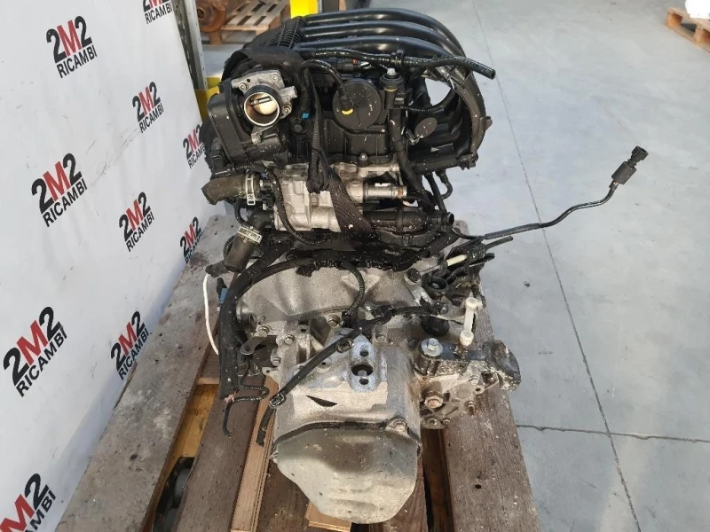 Motore Semicompleto EB2F HMZ 82 CV 60 KW Peugeot 208 I 2015