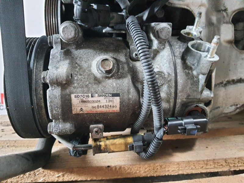 Motore Semicompleto DV6TED4 9HZ 109 CV 80 KW Peugeot 3008 I 2009