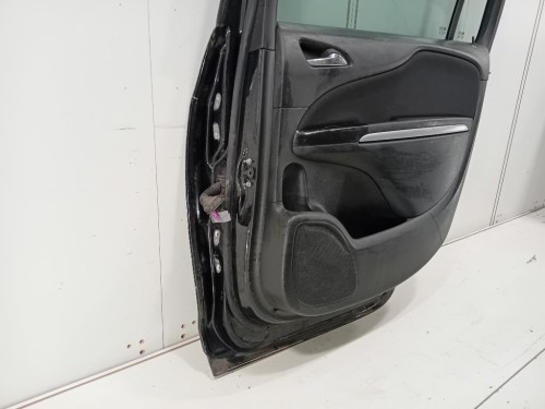 Porta POST DX Opel Zafira C 2012