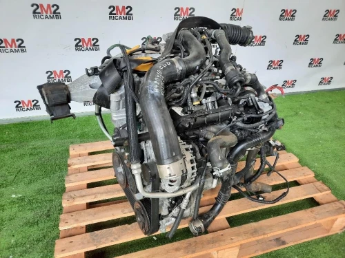 Motore Semicompleto H4BB4 H4B410 90CV 66 KW Renault CLIO IV 2016