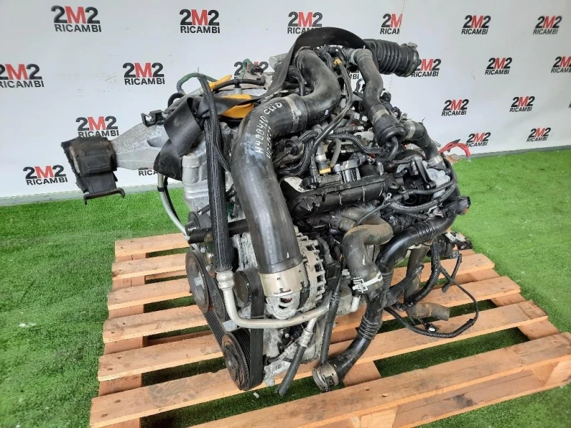 Motore Semicompleto H4BB4 H4B410 90CV 66 KW Renault CLIO IV 2016