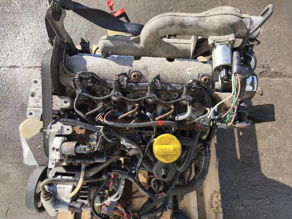 Motore Semicompleto F9Q760 101 CV 75 KW Renault Trafic III 2001