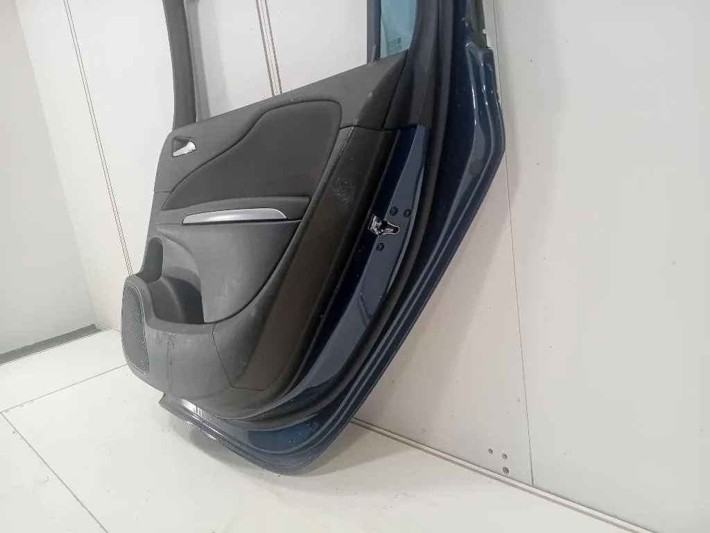 Porta POST DX 13355183 Opel Zafira C 2012