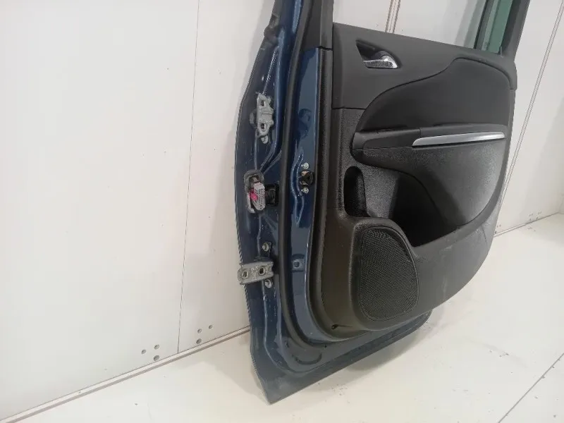 Porta POST DX 13355183 Opel Zafira C 2012