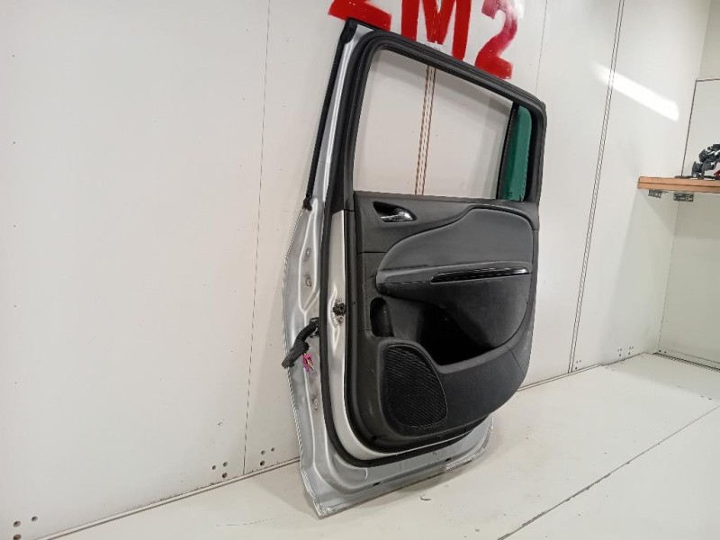Porta POST DX 13355183 Opel Zafira C 2012