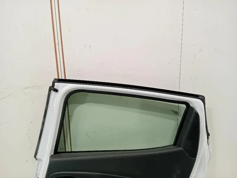 Porta POST DX 821008513R Renault CLIO V 2019