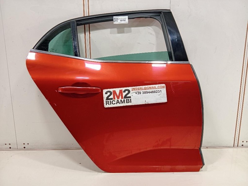 Porta POST DX 821001172R Renault Mégane IV 2016