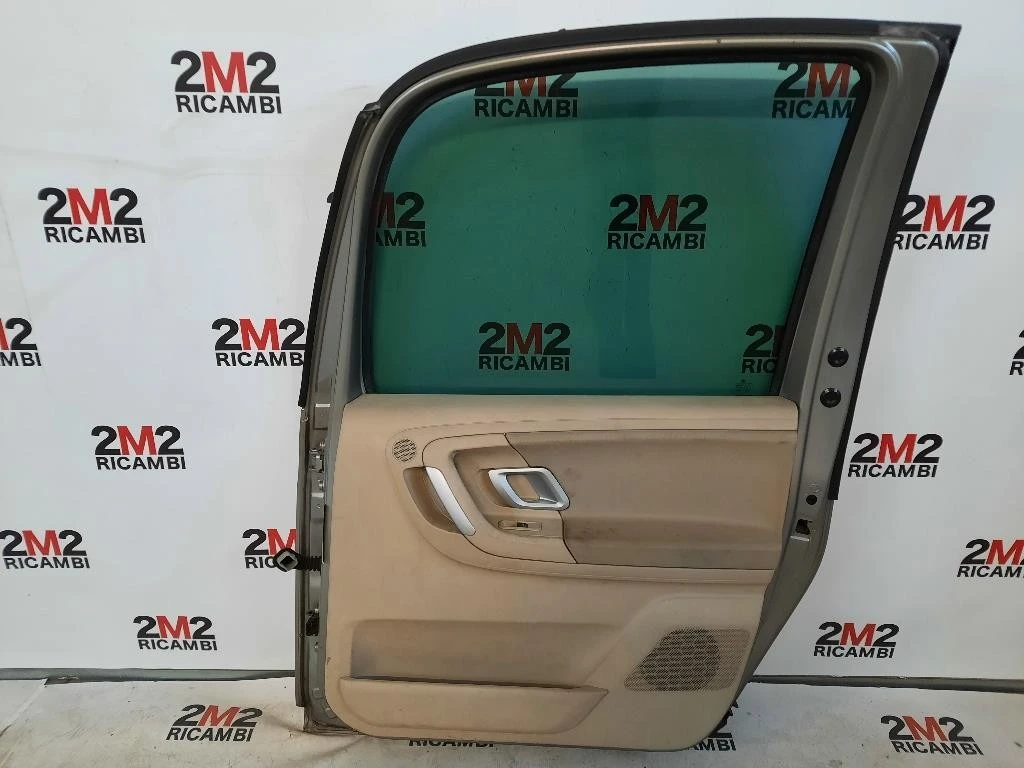 Porta POST DX 5J7833052 Skoda Roomster 5J7 2010