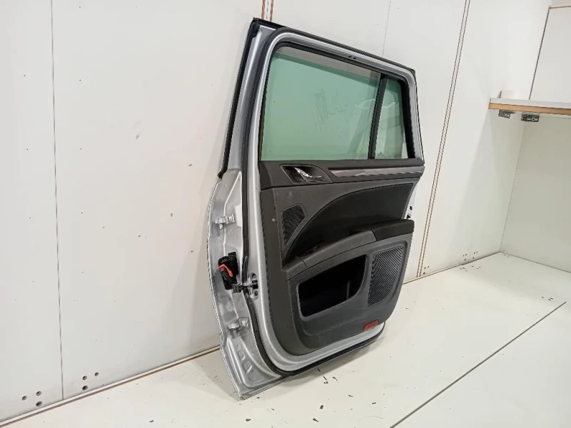 Porta POST DX 3T9833056 Skoda Superb 3T5 SW 2013