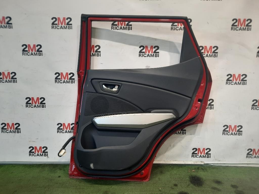 Porta POST DX SPORTELLO PORTA Ssangyong Tivoli 2015