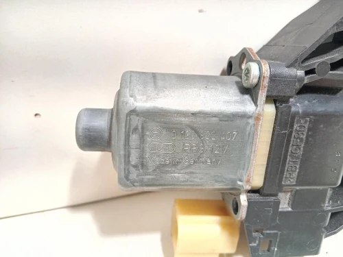 Motorino Alzacristallo Porta ANT DX 0 130 822 407 Ford Fiesta VI 2012