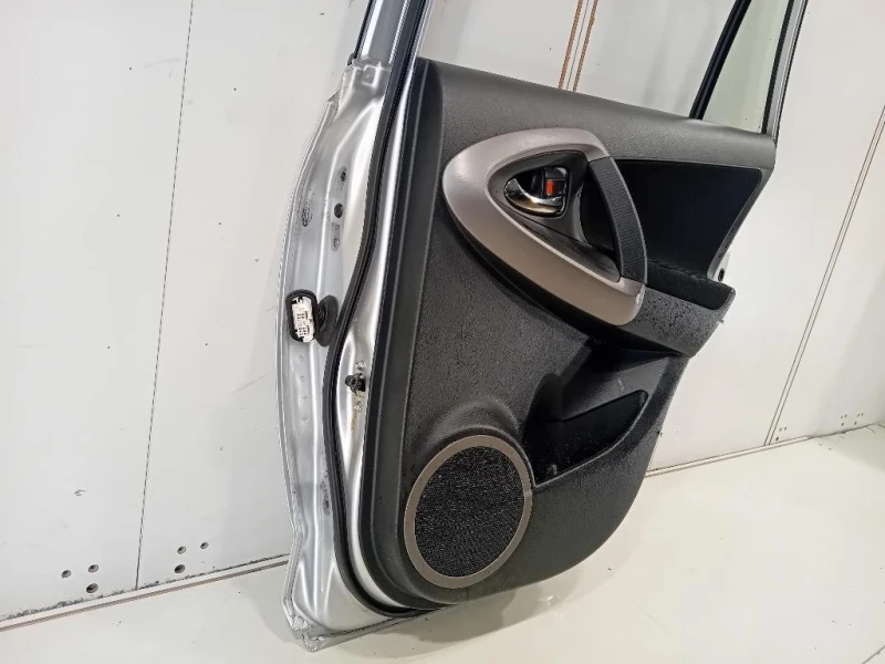 Porta POST DX 6700342121 Toyota RAV 4 III 2006