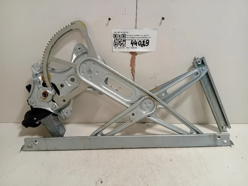 Motorino Alzacristallo Porta ANT DX 85710-0D100 Toyota Yaris IV 2017