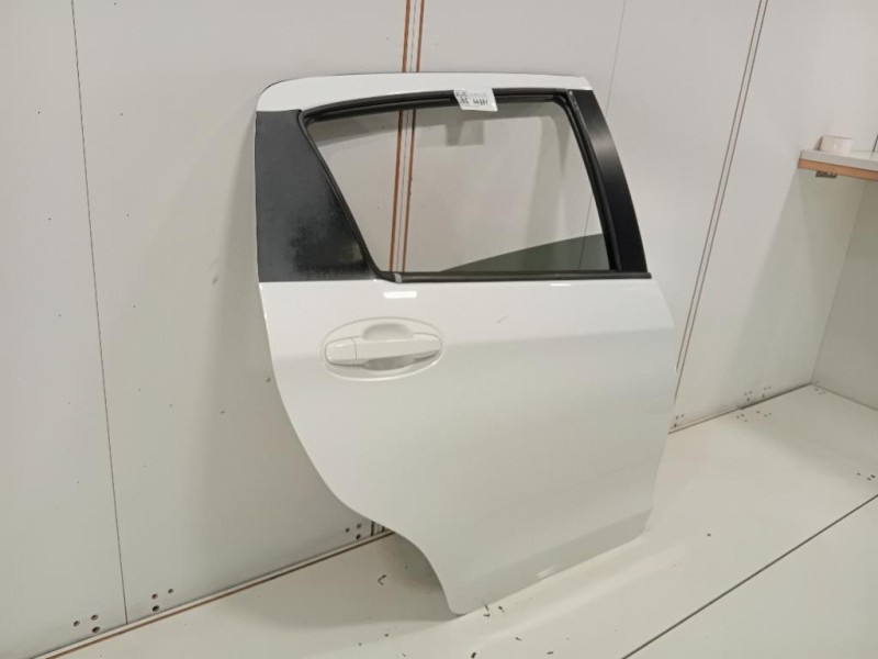 Porta POST DX 670030D190 Toyota Yaris IV 2012