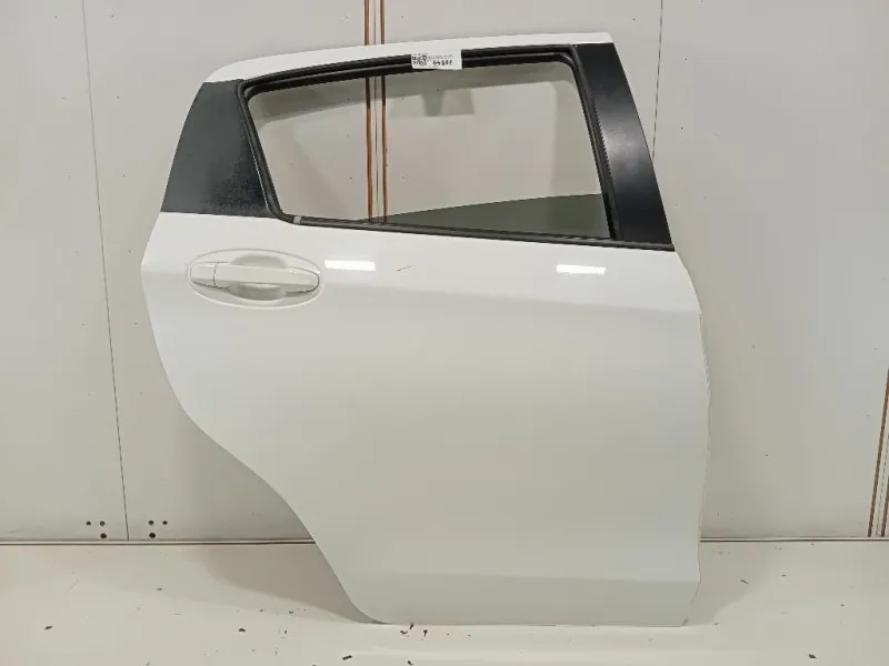 Porta POST DX 670030D190 Toyota Yaris IV 2012