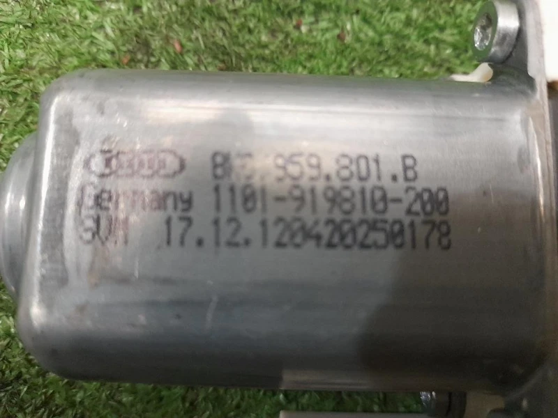 Motorino Alzacristallo Porta ANT SX 8K0959801B Audi A3 8P1 2010
