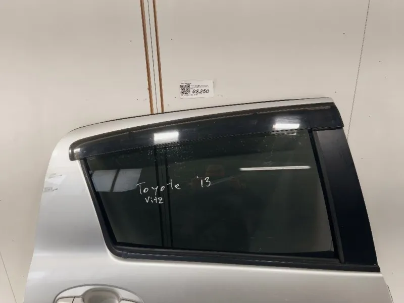 Porta POST DX 670030D190 Toyota Yaris IV 2012