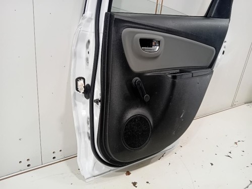 Porta POST DX 670030D190 Toyota Yaris IV 2014