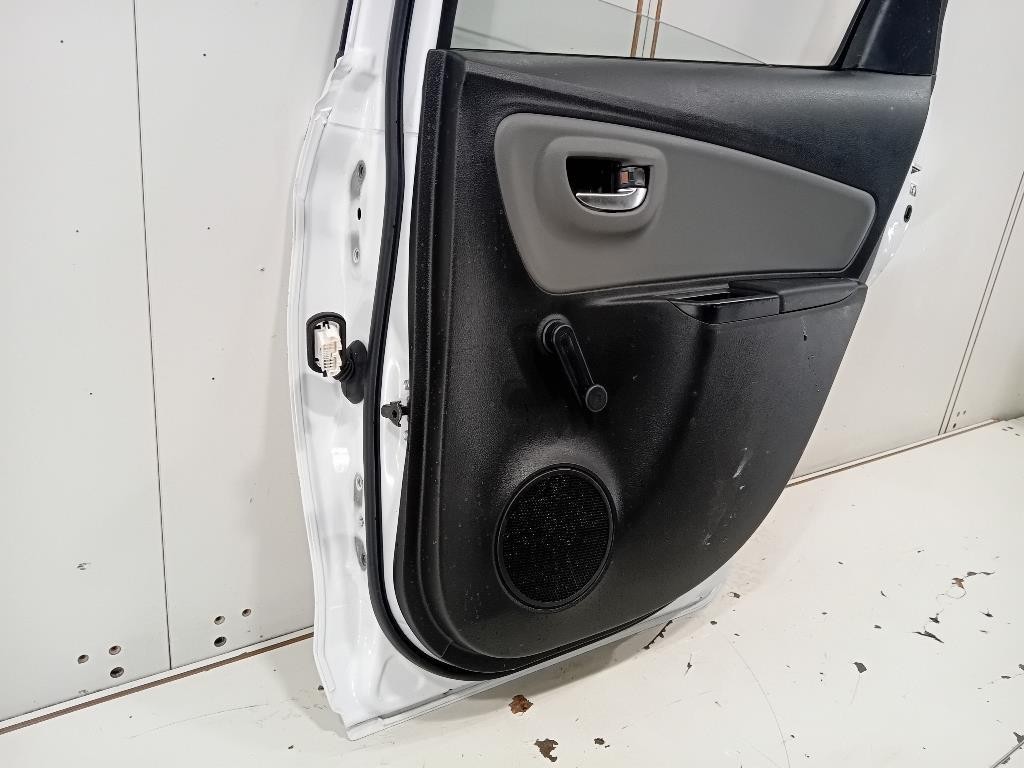 Porta POST DX 670030D190 Toyota Yaris IV 2014