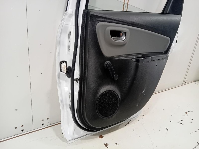 Porta POST DX 670030D190 Toyota Yaris IV 2014